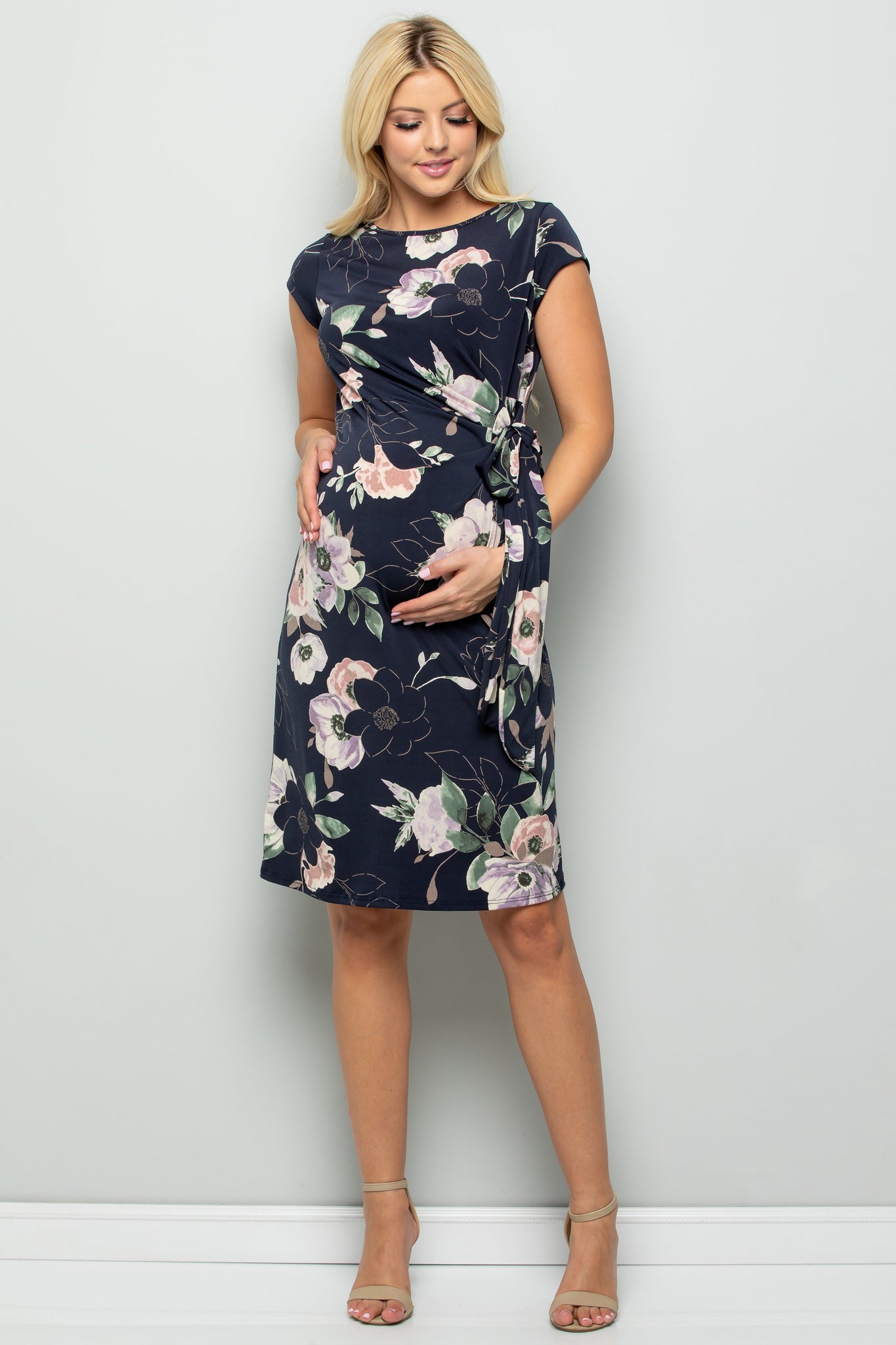 Tie Front Maternity Dress with Short Sleeves